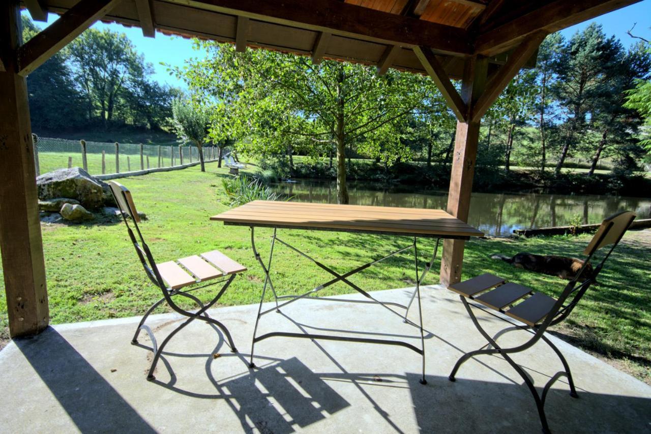 Le Petit Lac Bourganeuf Exterior foto